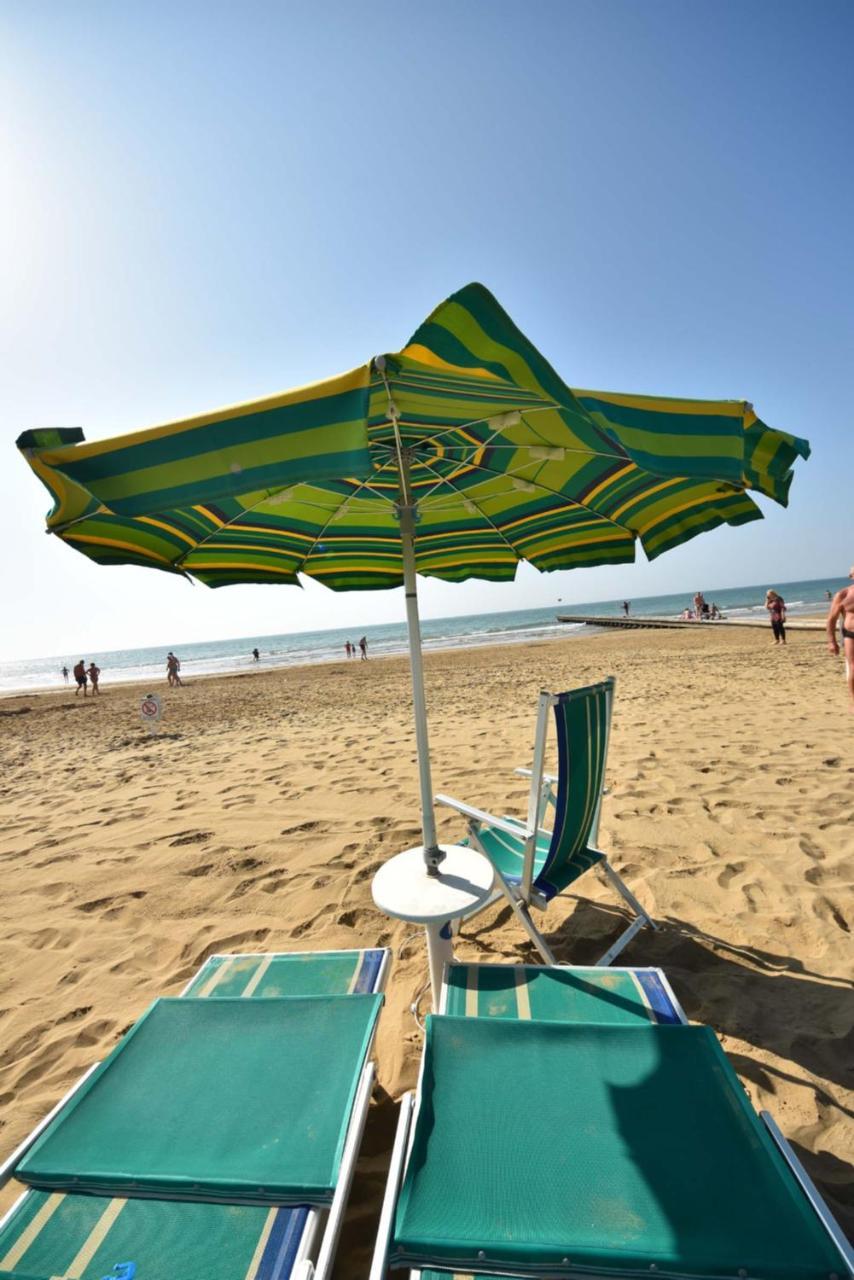 Superior Apartment,762482203:JPEG